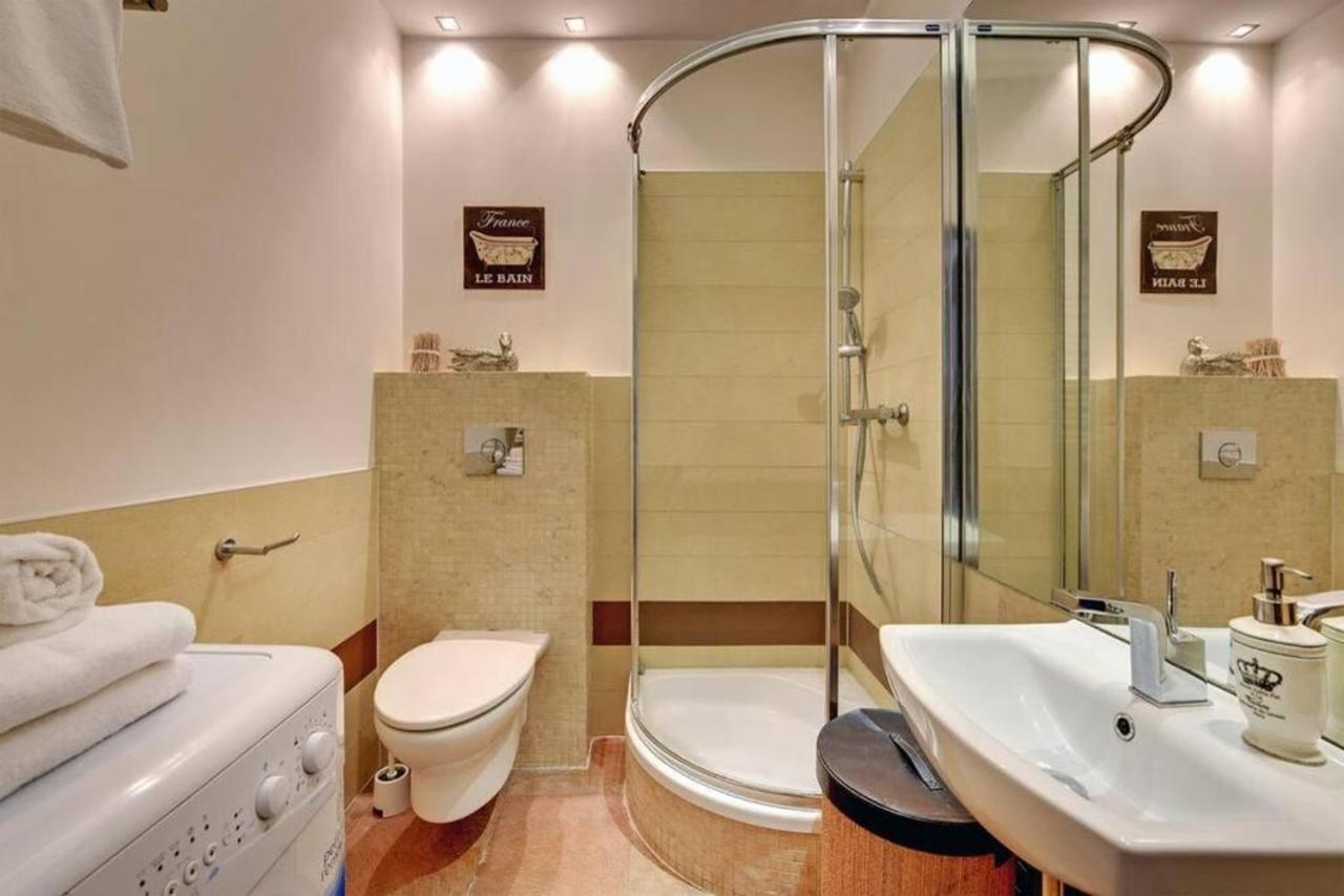 גדנסק Golden Apartments Szafarnia 7 M5 מראה חיצוני תמונה